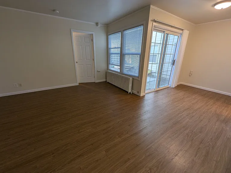 Parkside Apartments in Capitol Hill — Photo 13