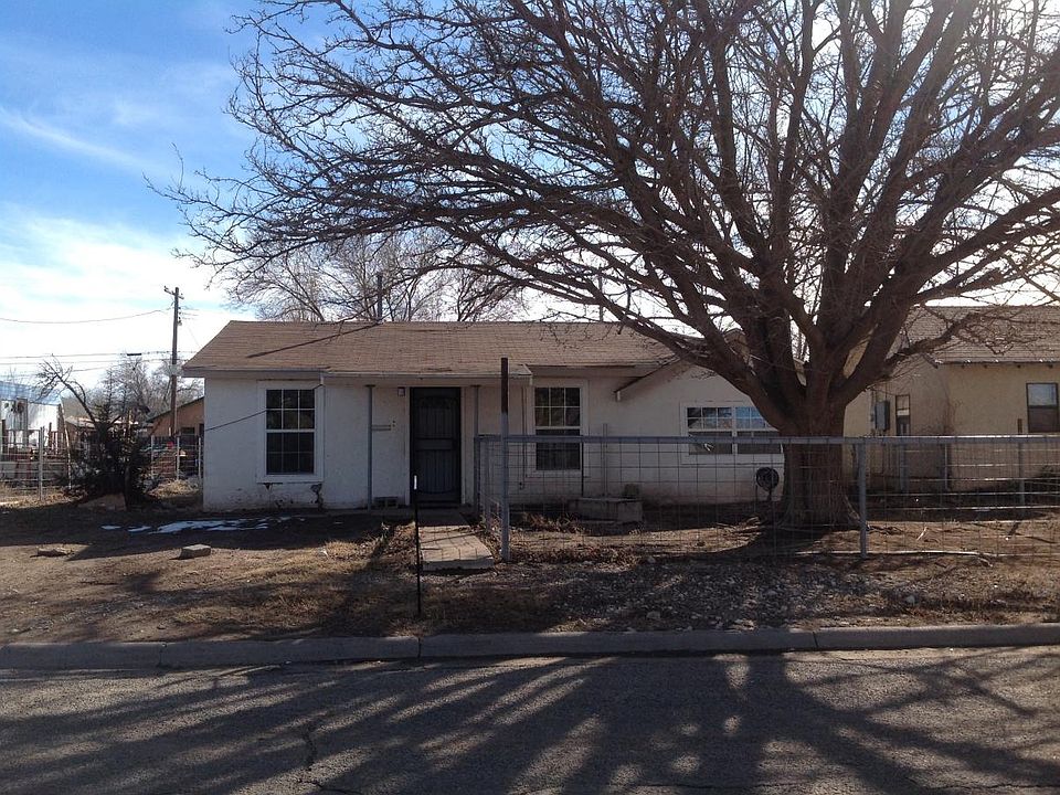 1st image of 709 W 17th St