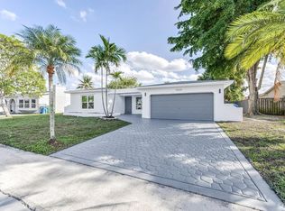 10620 NW 28th Mnr, Fort Lauderdale, FL 33322