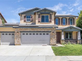 41025 Crimson Pillar Ln, Lake Elsinore, CA 92532