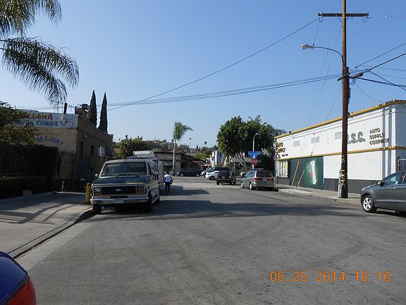 3rd image of 230 N Eastman Ave
