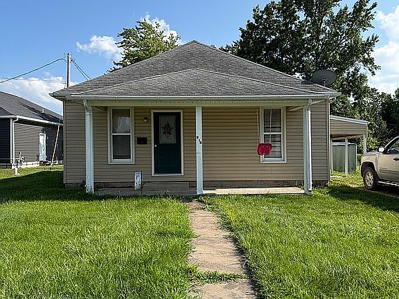3rd image of 916 W South St
