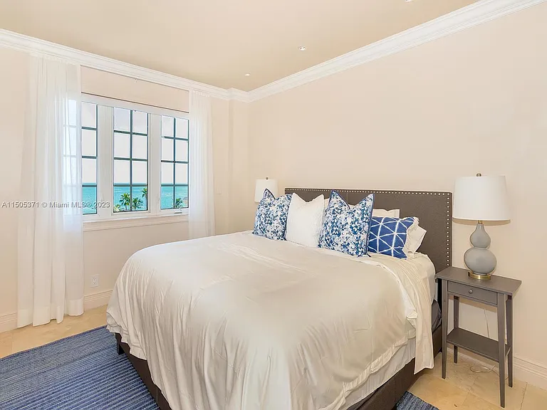 19251 Fisher Island Dr #19251 — Photo 51