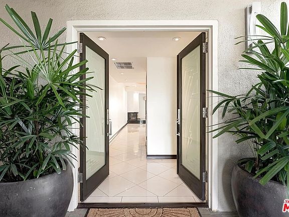 2nd image of 801 Ocean Ave Unit 206