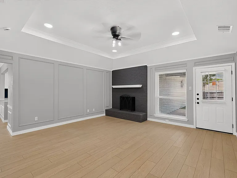 620 Stoneybrook Dr — Photo 37