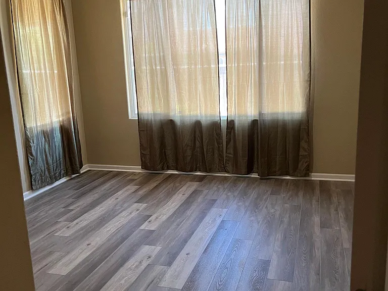 2462 E Turnberry Ave — Photo 11