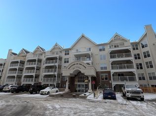 Railtown On The Park, Edmonton, AB T5K 2Y8