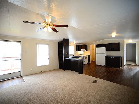 Open Living room / Kitchen