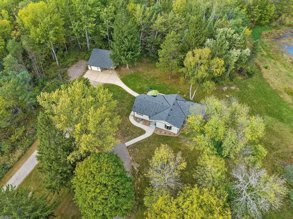 9590 83rd St N, Stillwater, MN 55082