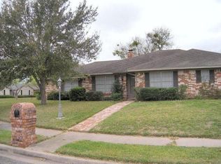 101 Merlin St, Victoria, TX 77904