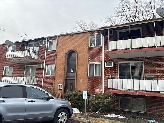 2nd image of 110 Byberry Rd APT N10