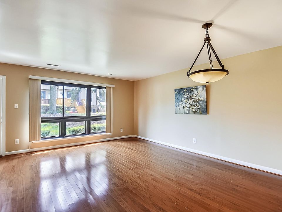 1st image of 1758 Westwind Way