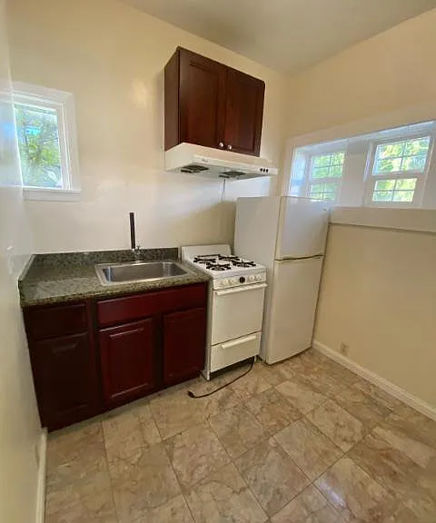 1708 Milvia St #2 — Photo 3