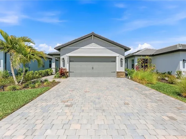24882 Marina Del Ray DR, BONITA SPRINGS, FL 34135
