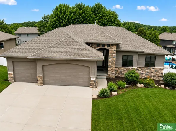 12068 S 79th St, Papillion, NE 68046