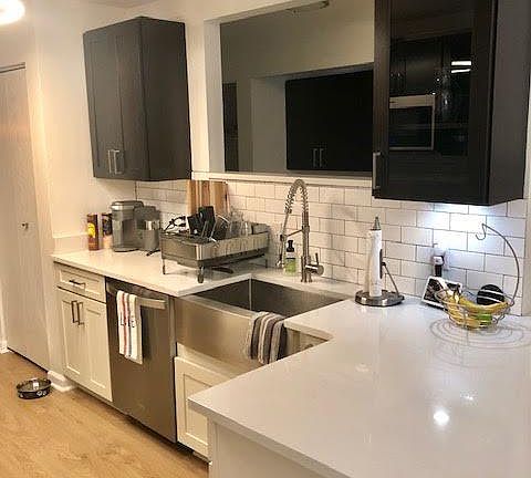 3rd image of 1554 Belmont Trce
