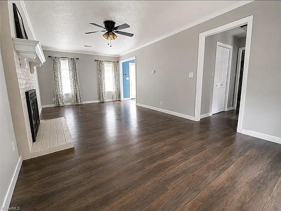 2nd image of 4804 Whisper Oak Dr