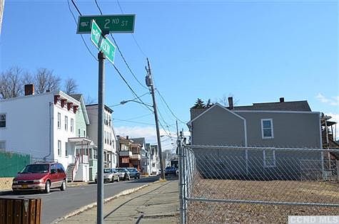 2nd image of 66 N 2nd St