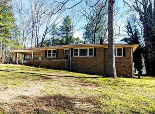 488 Barron Dr, Clarkesville, GA 30523