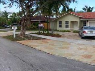 15651 SW 144th Pl, Miami, FL 33177