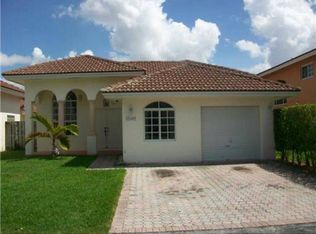 15407 SW 32nd Ter, Miami, FL 33185