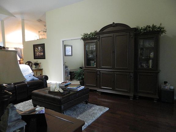 3rd image of 6273 SE Windsong Ln