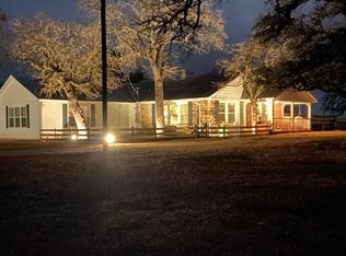 38 Parker Ranch Rd, Fredericksburg, TX 78624