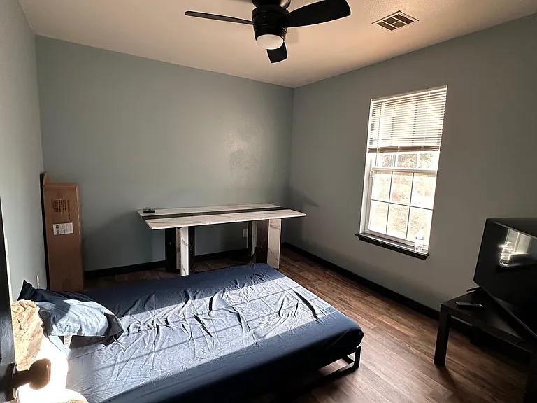 7 Stratton Ln — Photo 22