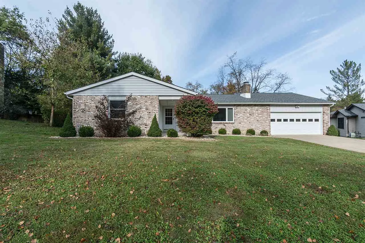 1632 S Sycamore Ct photo 1