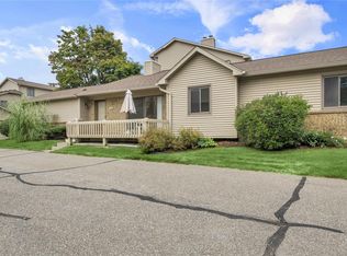 7113 Elmhurst, West Bloomfield, MI 48322