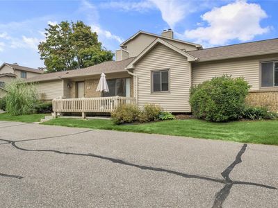 7113 Elmhurst, West Bloomfield, MI, 48322