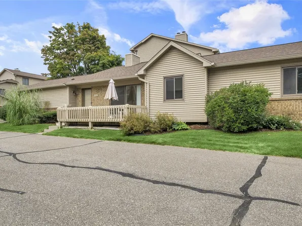 7113 Elmhurst, West Bloomfield, MI 48322