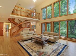 1600 Brae Burn Ct, Riverwoods, IL 60015