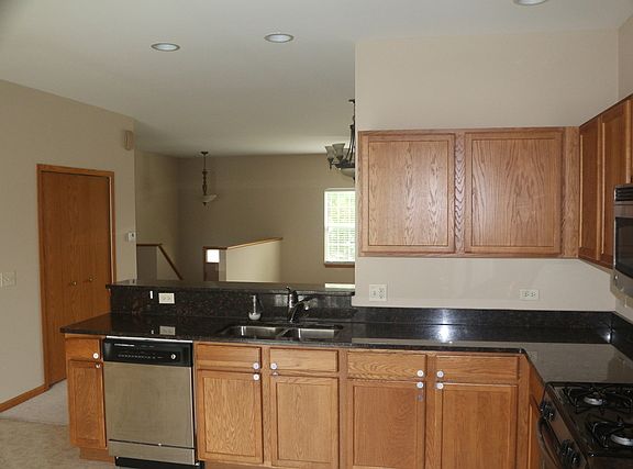 3rd image of 2202 Concord Dr #2202
