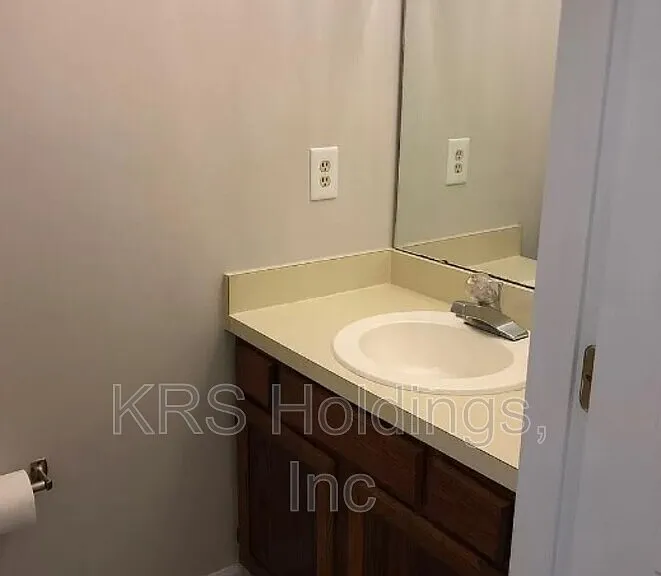 5059 Avenida Del Sol Dr — Photo 8
