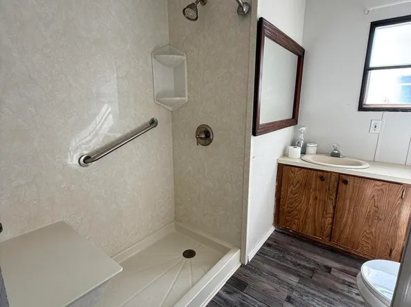 (undisclosed Address), Albuquerque, NM 87123