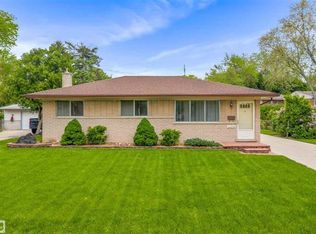 44236 Donley Dr, Sterling Heights, MI