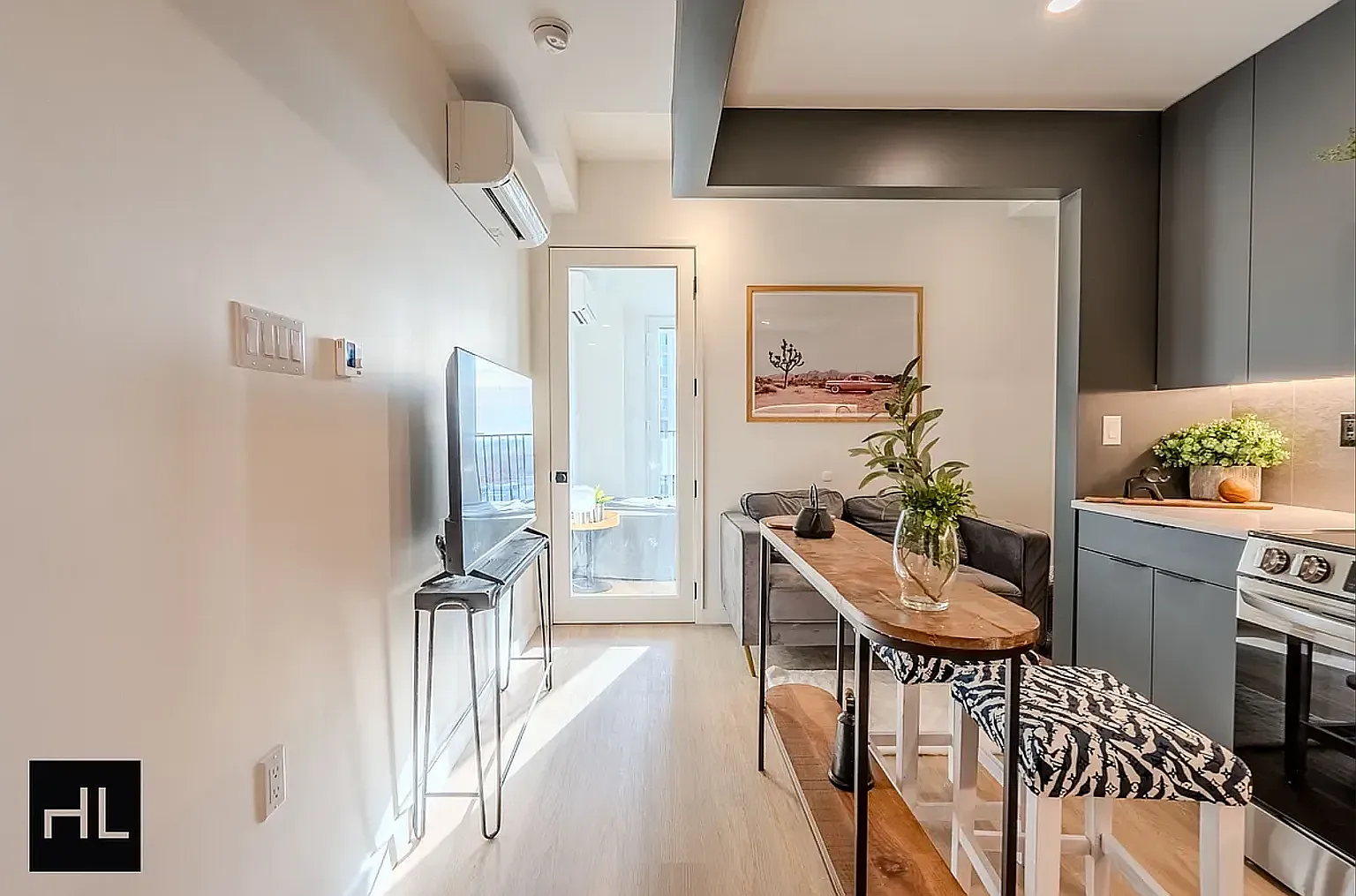 931 Carroll Street — Photo 3