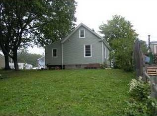 158 Rowe Ave, Portland, ME 04102