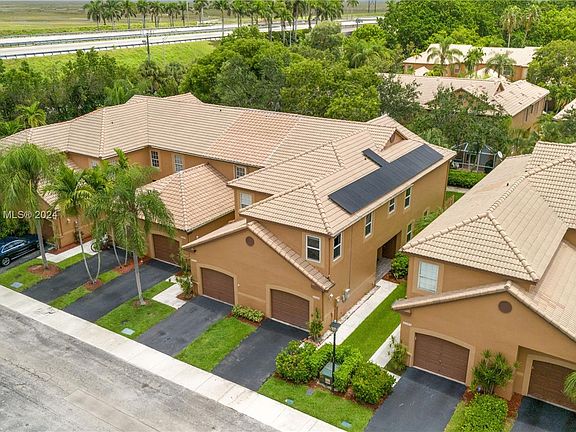 2nd image of 1588 Barcelona Way #6-18