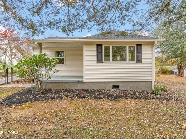 2372 Mynatt Rd, Knoxville, TN 37918