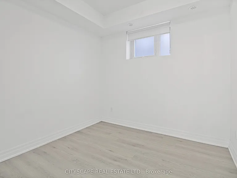 370 Wallace Ave #501 — Photo 27