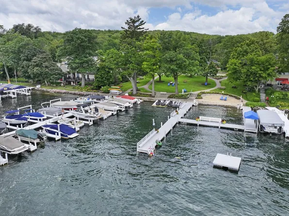 1550 Evergreen LANE, Lake Geneva, WI 53147