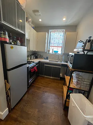 Rented by Delmark Realty LLC | media 26