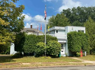 201 E College Ave, Marquette, MI 49855