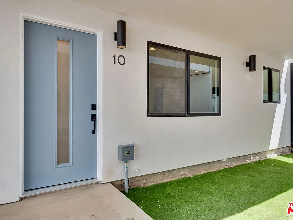 926 N Spaulding Ave #10