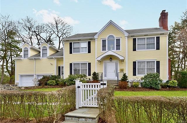With great curb appeal this home offers both Scarsdale and Eastchester schools and services