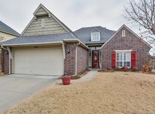 12011 S Vine St, Jenks, OK 74037