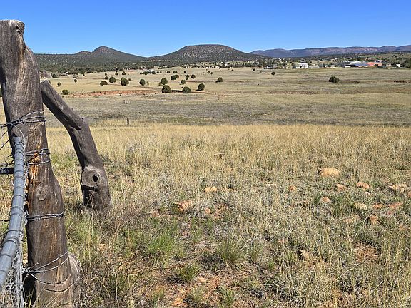 2nd image of 2M S Elk Ridge Rd