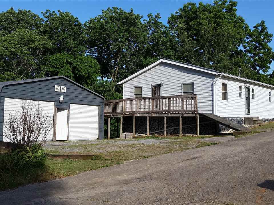 1st image of 2186 Thomas Dr
